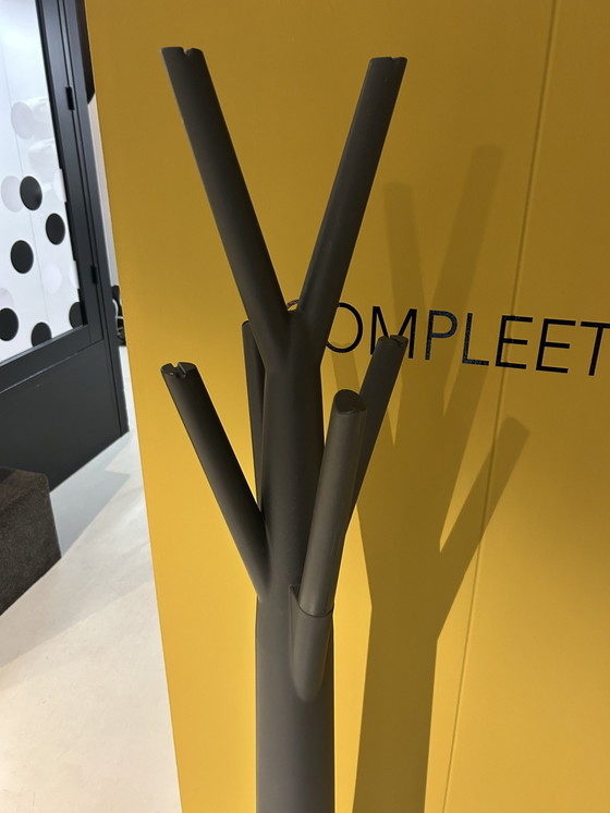 Image 1 of Appendiabiti Bonaldo Tree