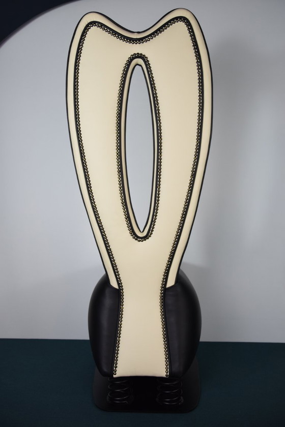 Image 1 of Bunny Chair di Peter Bretz