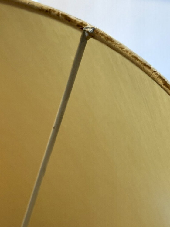 Image 1 of Grote vintage keramische lamp met beige onyx-effect en verguld messing – Hollywood Regency-stijl – 81 cm