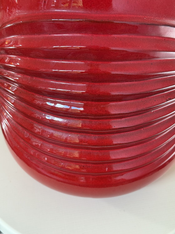 Image 1 of Gran jarrón rojo