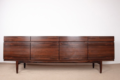 Deens Dressoir van Palissander, model FA 66, Ib Kofod-Larsen voor Faarup Mobelfabrik, vroege editie 1960.