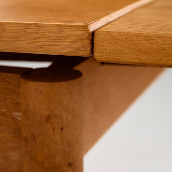 Image 1 of MK10433 Table de salle à manger en chêne