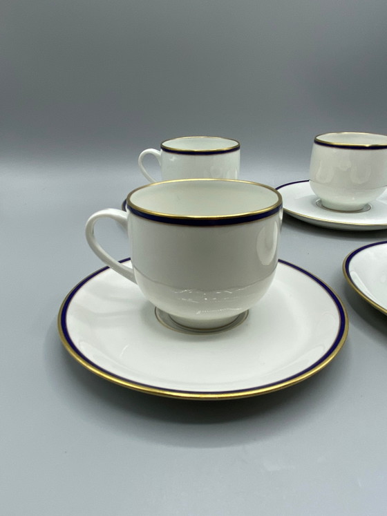 4 tasses à café et 4 soucoupes en porcelaine de Limoges, cobalt et or – Objets déco, Gold, Modern (photo 3 of 4)