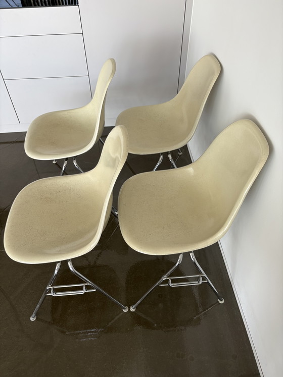 Image 1 of Eames Vitra Side Chair