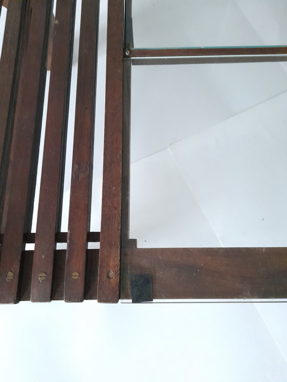 Image 1 of Couchtisch aus Teakholz und Glas aus den 1960er Jahren