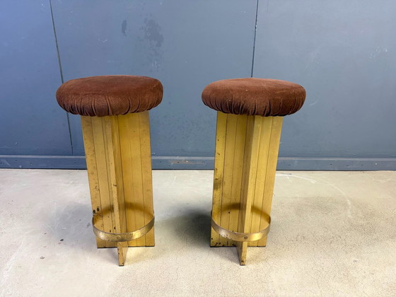 Sgabelli da bar vintage italiani in ottone, anni '70 – Metal, Velvet (photo 4 of 7)