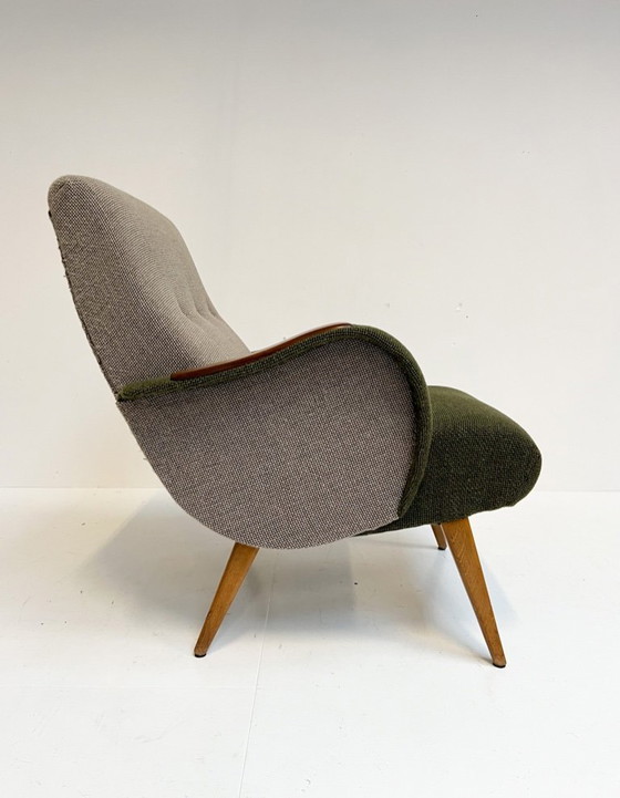 Image 1 of Poltrona di design vintage con braccioli in legno, anni '60