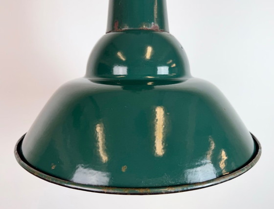 Image 1 of Lámpara colgante industrial francesa de esmalte de petróleo de Sammode, década de 1950.