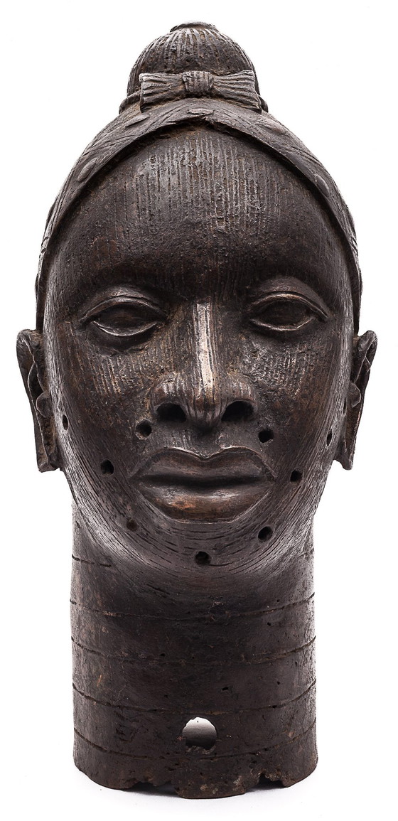 Image 1 of Bronzen kop