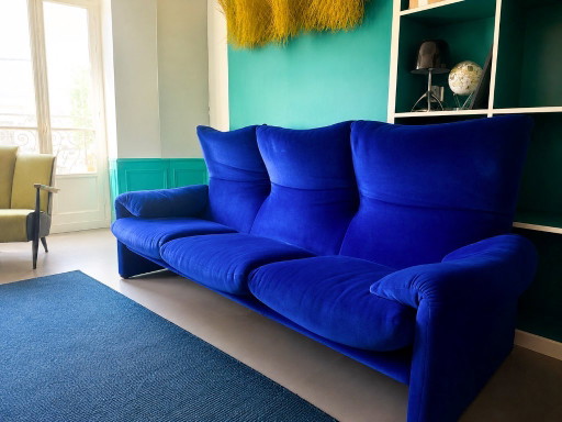 Cassina Maralunga 3 places – Vico Magistretti – Velours bleu cobalt