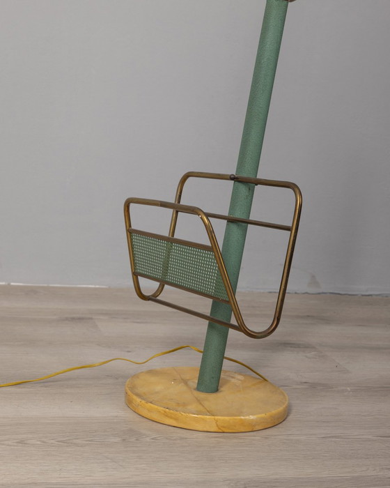 Image 1 of Vintage 1950s coffee table with lamp and magazine rack Italian design 