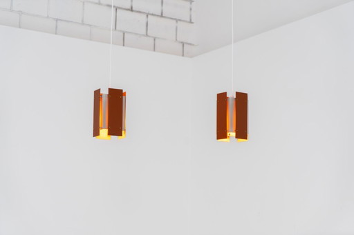 Splendida coppia di lampade a sospensione di Lyfa (Danimarca, anni '60).