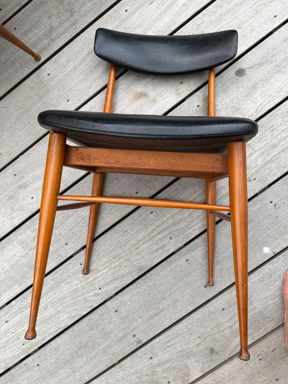 Three slender, charming 1960s French dining chairs - need restoration – Wood, Skai (photo 8 of 11)