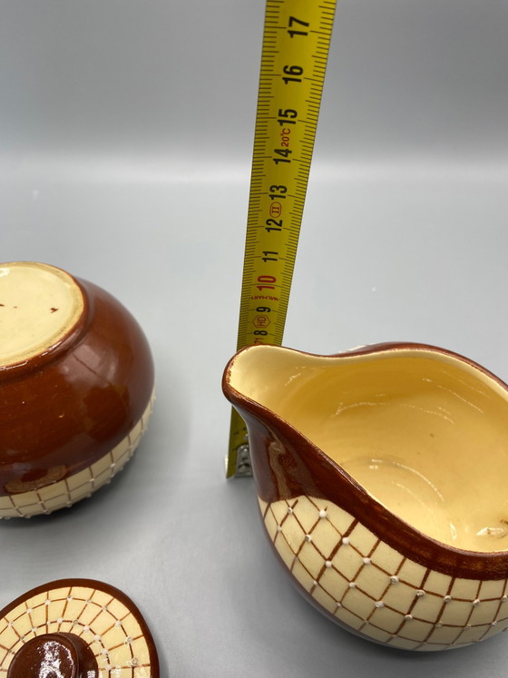 Zuccheriera e lattiera Longchamp – Modello Colmar – Decorazione a scacchiera con perline – Oggetti decorativi (photo 7 of 8)