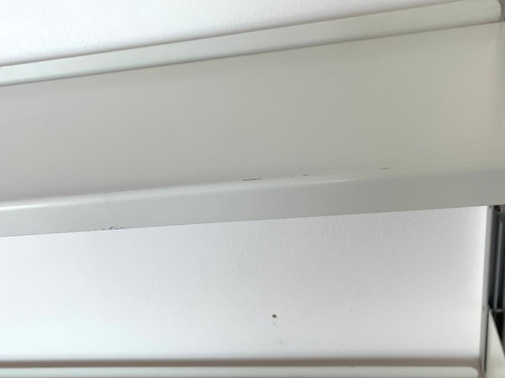 Mensola Dieter Rams Vitsœ 606, 2 mensole in metallo da 90 cm – Vitsoe, Scaffali a muro (photo 10 of 10)