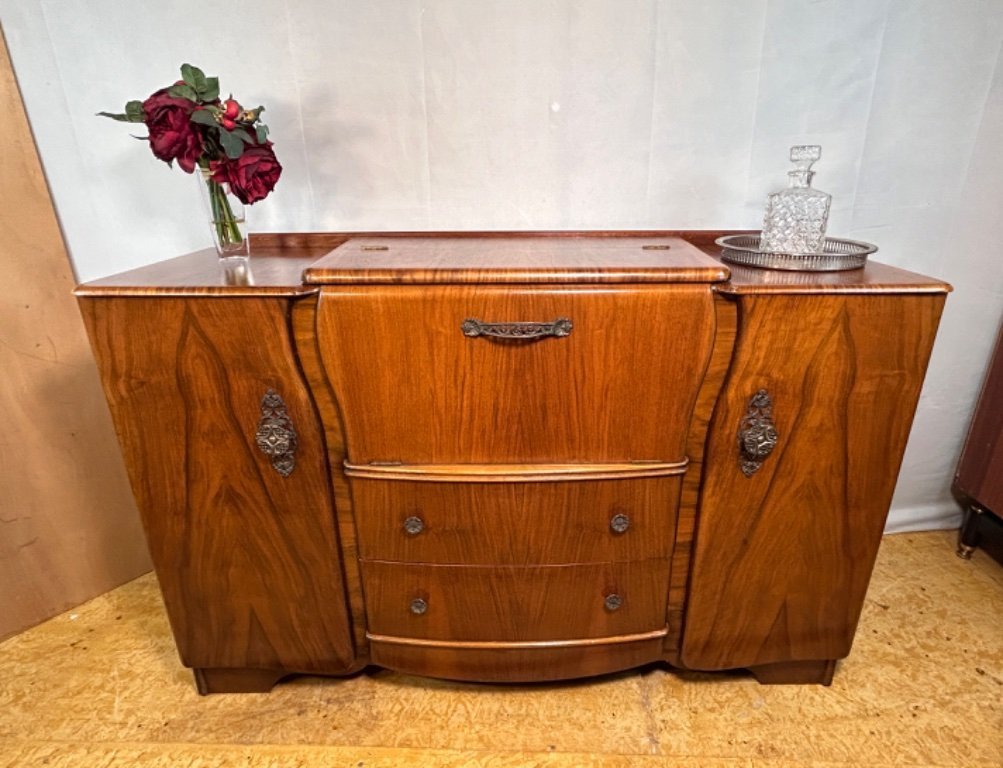 Credenza cocktail bar in radica d'epoca Art Déco di Beautility 1930-1940