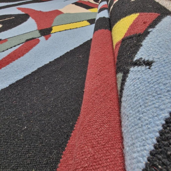 Joan Miró Femme et Miroir handgeweven tapijt | Wol, katoen, textielkunst (104 × 79 in) (photo 8 of 9)