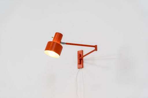 Oranje “Skala” wandlamp van Jo Hammerborg voor Fog & Mørup (Denemarken, jaren 60).