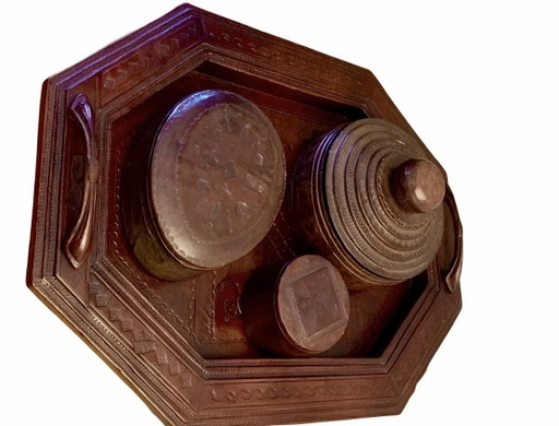 Set grande vassoio e tre scatole in legno e pelle - Tuareg Niger - XX secolo