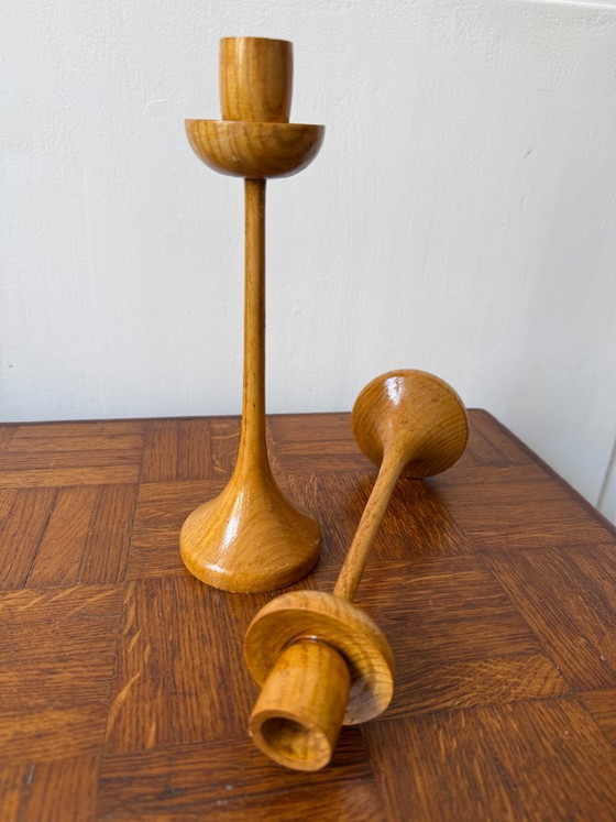 Image 1 of Coppia di portacandele in legno