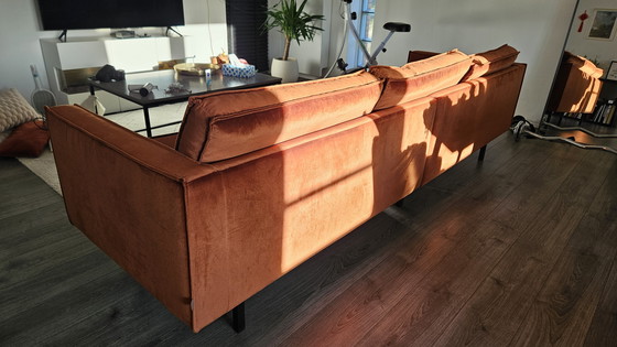 Image 1 of 3-Pickel-Bank