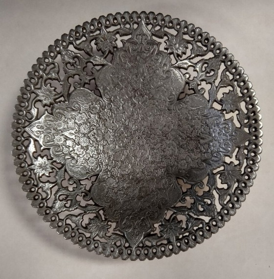 Image 1 of ciotola di metallo ritagliata