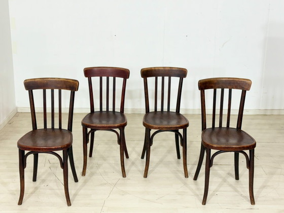 Image 1 of Set of 4 solid wood chairs / oak dining chairs / kitchen chairs