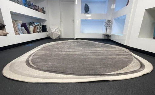 Leolux Pode Shallow Carpet Mud 280 x 380