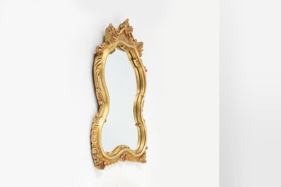 Image 1 of Specchio dorato in stile barocco di metà secolo, Francia, anni '50