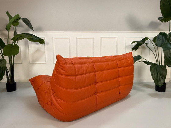 Image 1 of Divano di design Ligne Roset Togo a 2 posti in pelle arancione