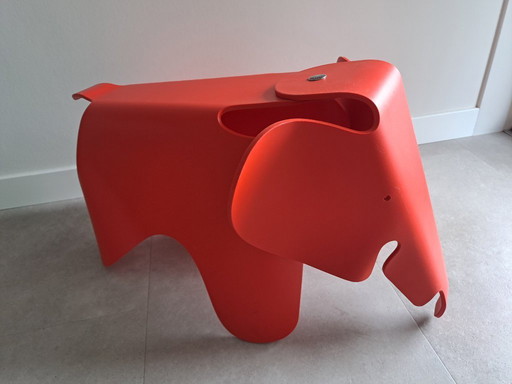 Vitra Eames Elephant Large Model