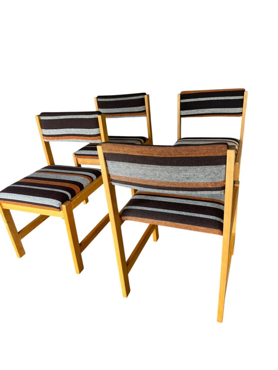 Set di 4 Sedie da pranzo di design scandinavo – Textile, Wood (photo 3 of 8)
