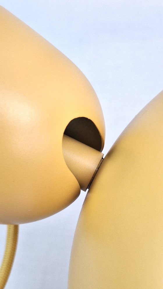 Image 1 of Paar vintage mosterdgele wandlampen