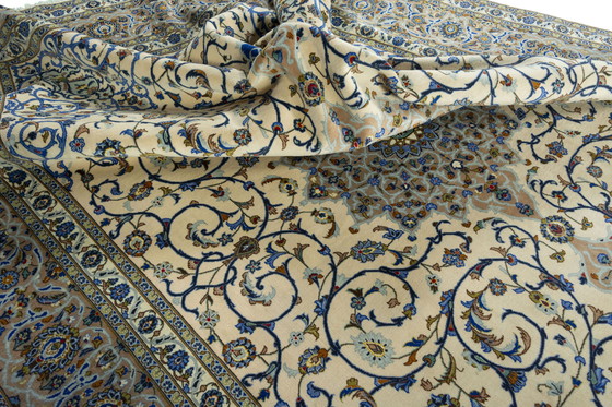 Image 1 of Sughero Kashan annodato a mano – 395 x 300 cm