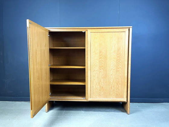 Image 1 of Armoire belge en chêne vintage, 1970