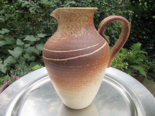 Brocca/caraffa in ceramica danese firmata Raynild