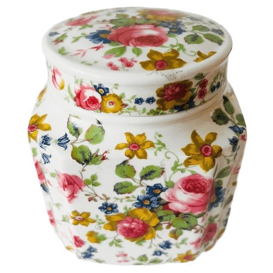 Image 1 of Vintage Sadler Olde Chintz theebus porselein cottage veelkleurige bloemen 1960's