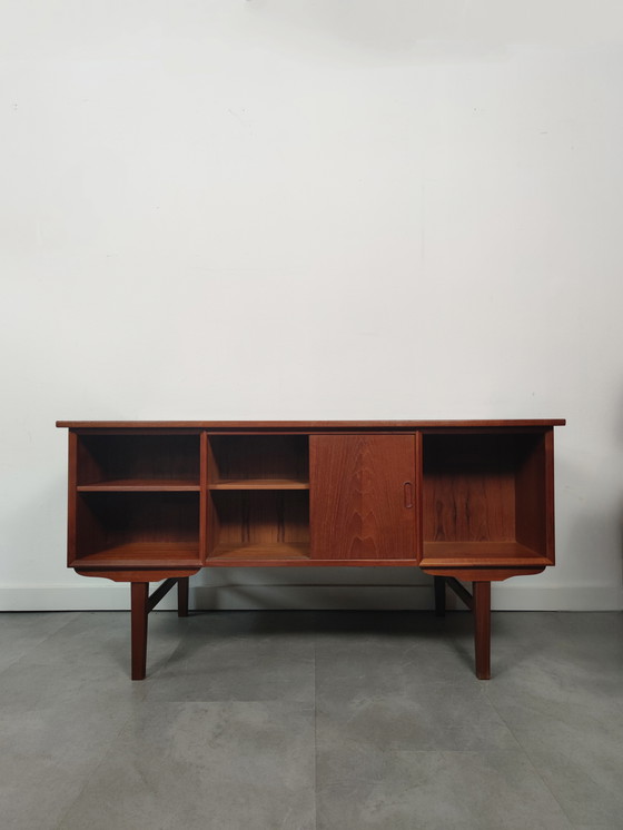 Image 1 of Vintage Danish Executive Desk In Teak