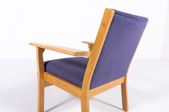 Image 1 of Poltrona di design scandinavo disegnata da Hans Wegner per Getama, Danimarca, anni '80.