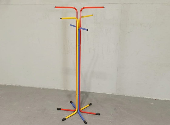 Image 1 of Tord Björklund für Ikea Kleiderbügel im Stil von Memphis Milano