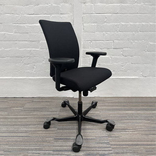Hag 04 Desk Chair