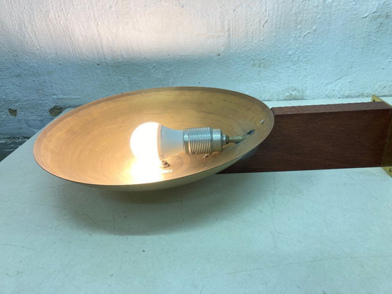 Image 1 of Lampada da parete Bauhaus in ottone e legno di Tecnolumen, disegnata da Eckhart Muthesius