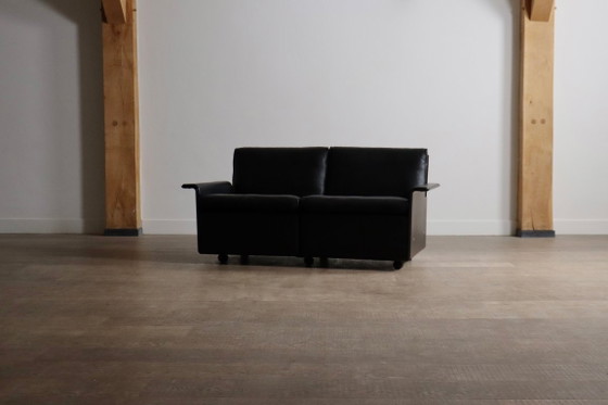 Image 1 of Dieter Rams Modell 620 Zweisitzer-Sofa aus schwarzem Leder für Vitsoe, 1980er Jahre