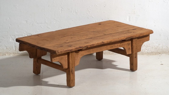 Antique low table in pine wood – China, circa 1930 – Coffee tables (photo 3 of 40)