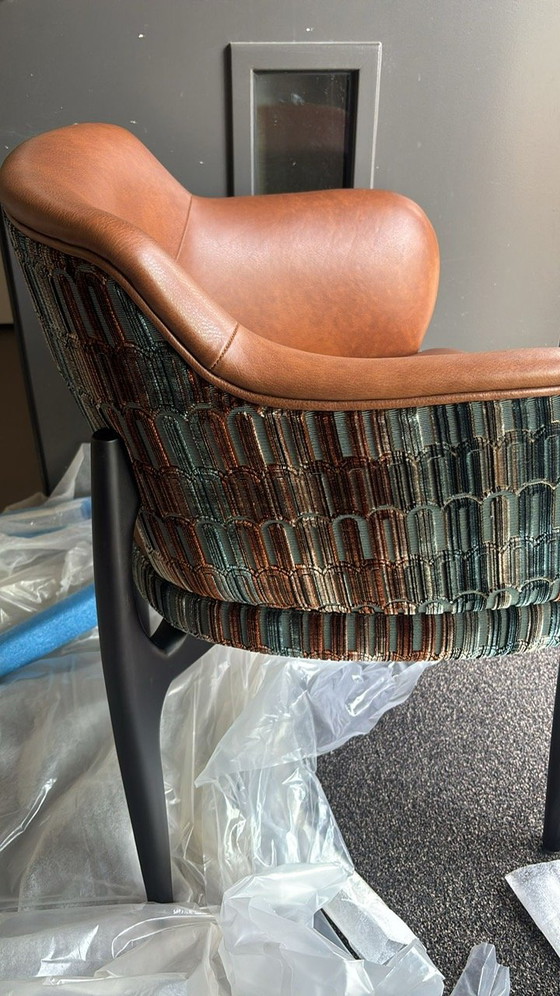 Image 1 of 8 nuove sedie da pranzo di design olandese fatte a mano da BAAN meubelen