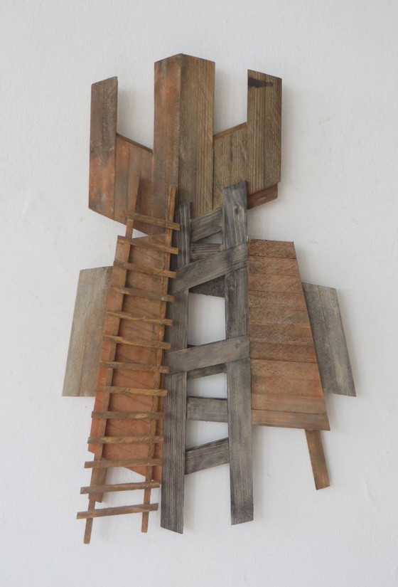 Eric van Solm - 'High Up' – Beeldhouwkunst, Wood (photo 4 of 8)