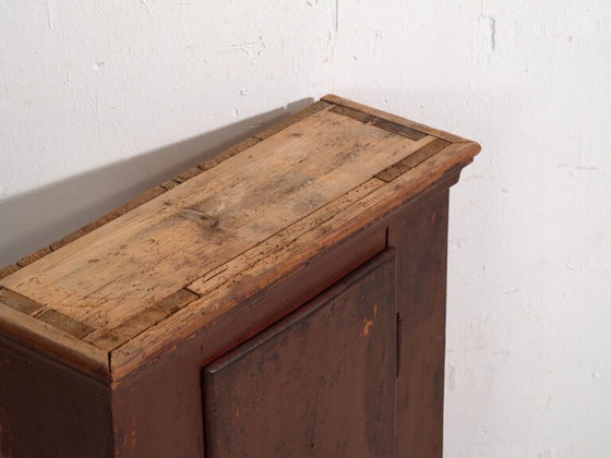 Antique painted cabinet in pine wood – Central Europe, circa 1900 – Storage cabinet (photo 12 of 40)