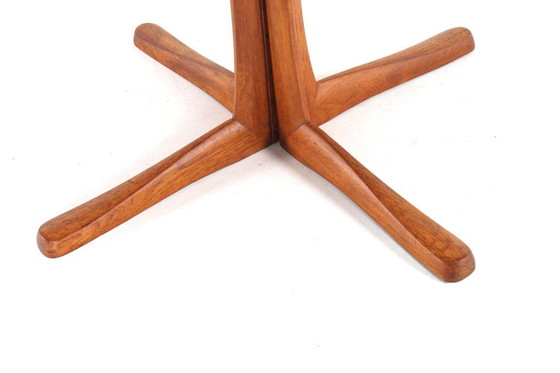 Image 1 of Tavolo da pranzo rotondo estensibile McIntosh 2x in teak vintage