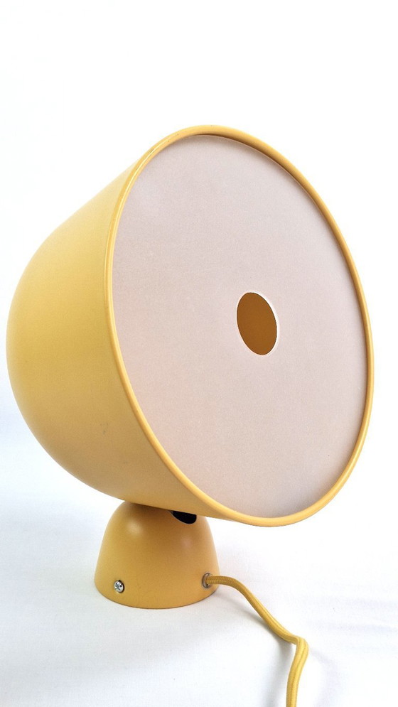 Image 1 of Paar vintage mosterdgele wandlampen