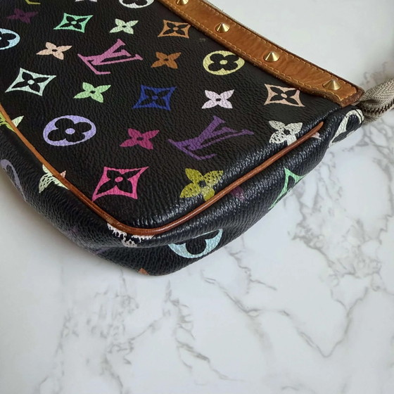 Louis Vuitton Monogram Multicolor Pochette Accessoires – Clutches, Lienzo, Ante, Vintage (photo 19 of 22)